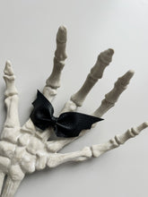 Load image into Gallery viewer, Bat Bow