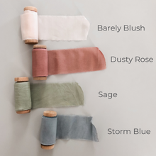 Load image into Gallery viewer, Raw Edge Bow