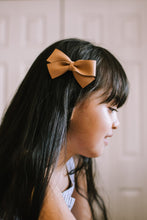 Load image into Gallery viewer, Charlotte Bow