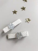 Load image into Gallery viewer, Glitter Star Clips