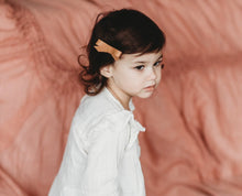 Load image into Gallery viewer, Peighton Bow