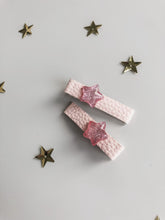 Load image into Gallery viewer, Glitter Star Clips