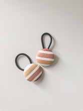 Load image into Gallery viewer, Covered Button Set