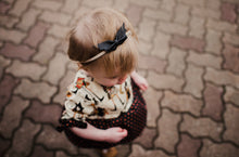 Load image into Gallery viewer, Bat Bow